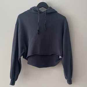 FRAME CROP EASY HOODIE in Washed Gray